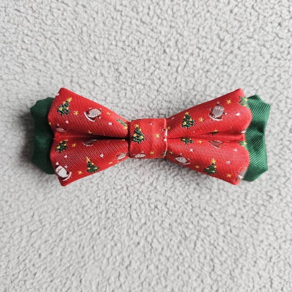 Blueberry Pet | Set of 2 Christmas Holiday Bowties - Picture 4 of 7